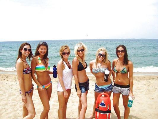 16P Sluts that need to be cummed on or comment
