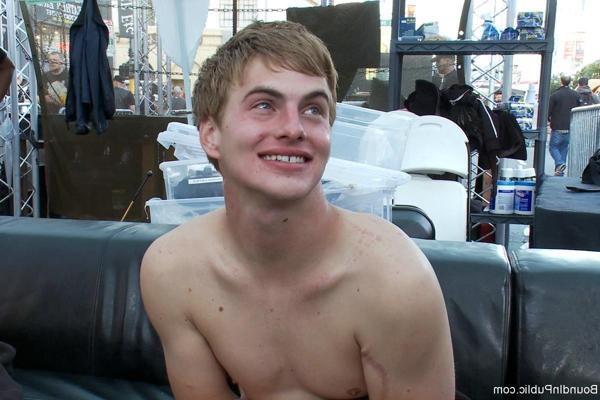 24P Slave gay gets tied up, pissed and fucked outdoor in public