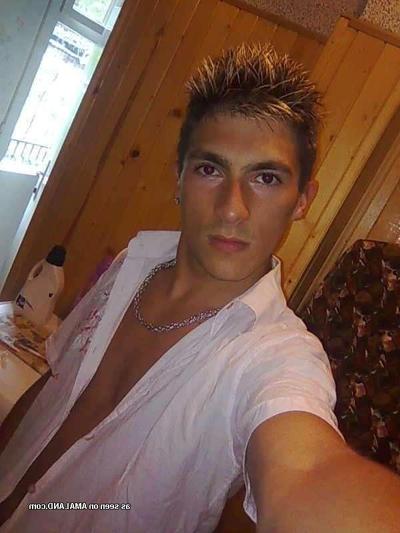 10P Sexy amateur naughty hunk displays his hard cock