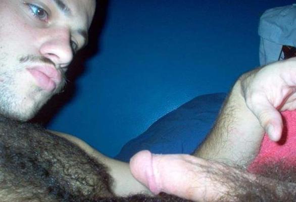 15P Photo booth of amateur studs displaying their cocks