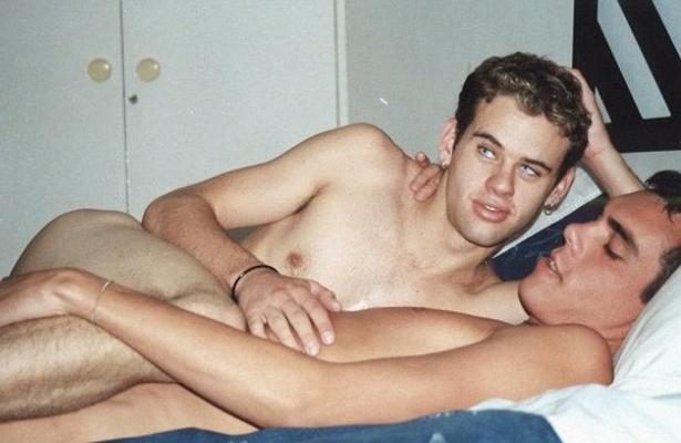 20P Blond and dark haired twinks mutual thrusting and cumming joy