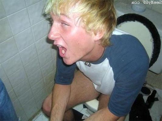 12P Really horny guys in nasty set of pics