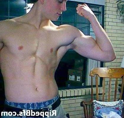 10P Dude gets topless showing off his muscles and six pack abs