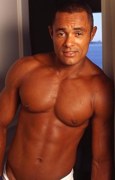 4P Sexy naked latino mature stud
