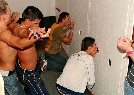 15P gay studs have a huge orgy at a nightclub