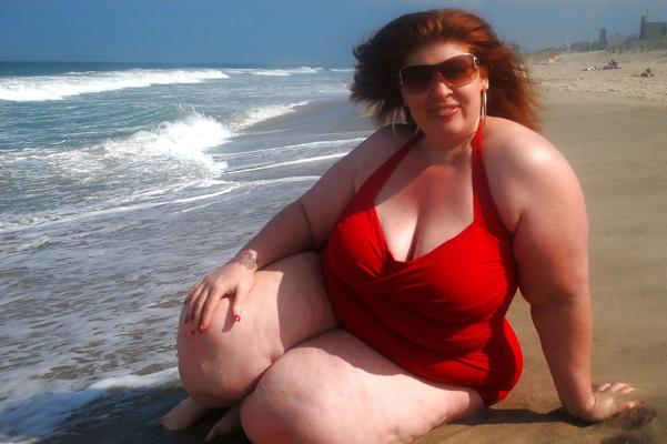 10P Frau Rot, Weiß und Schön (Schwimmen)
