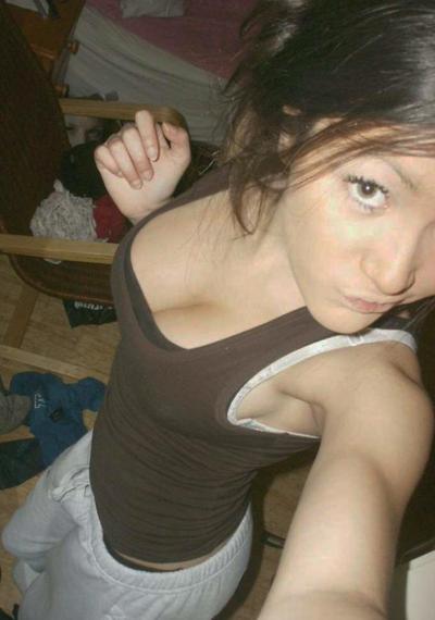 15P Loads of sexy young chicks
