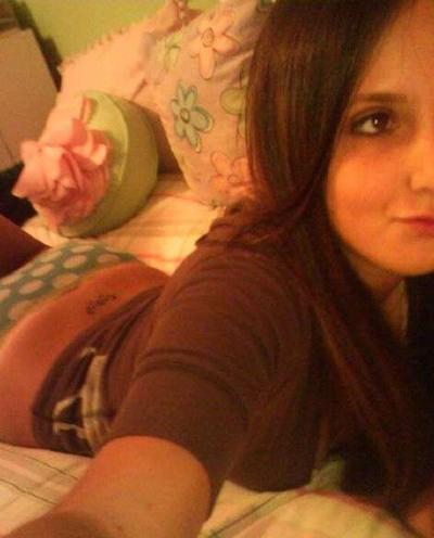 15P Amateur self-shooting teens showing their bodies