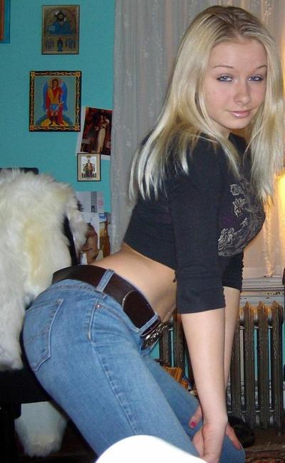 15P Sexy blonder Amateur-Teenager
