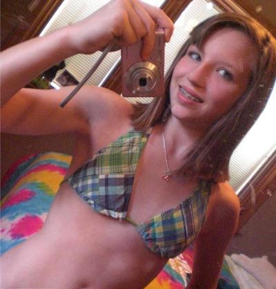 15P Loads of sexy young chicks