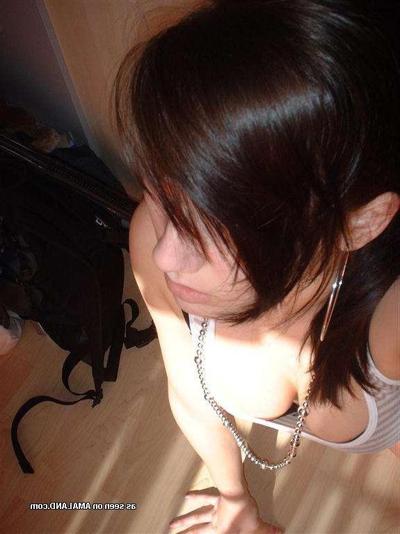 15P Gorgeus drunk girls showing their tits and pussies