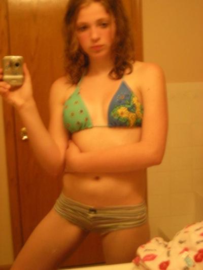 15P Group of various self-shooting gorgeous babes