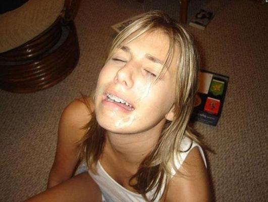 16P Drunk amateur babes flashing their tits