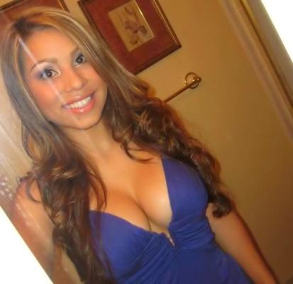 16P Photos of two amateur sluts who are into kinky bondage