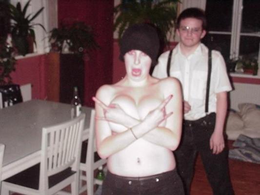 16P Amateur pics of horny girls being caught doing nasty things