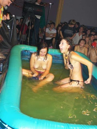 15P Wet and wild party with drunk hotties