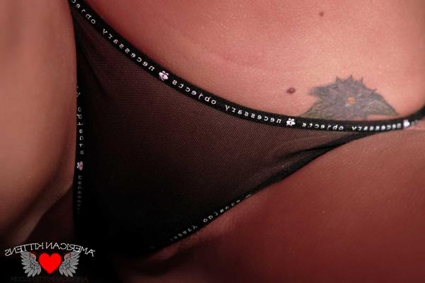 18P Ashlee outside pink top black thong looking hot