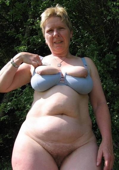 15P old amateur grannies with big boobs