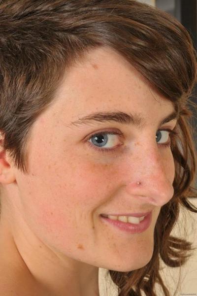 15P Girl next door Iris shows us her hairy pussy