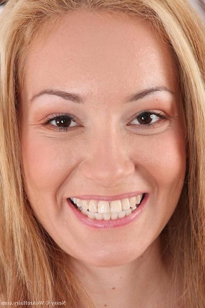 16P Blonde hirsute babe with a beautifully hairy hole spreads