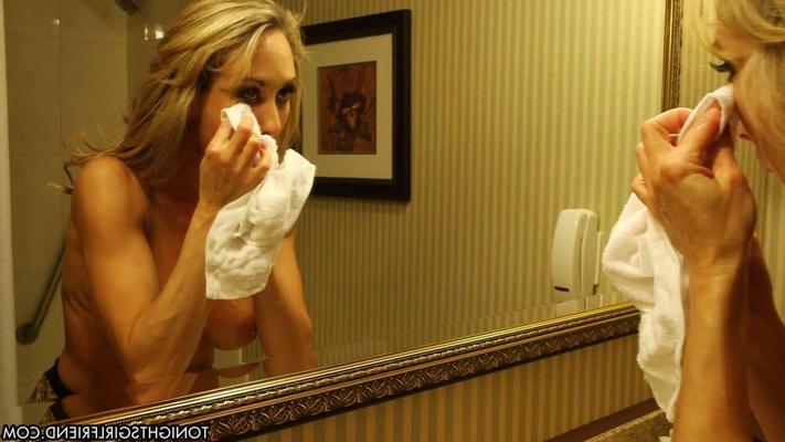 16P Escort Brandi Love roleplaying