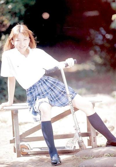 25P ファンタジーの女子高生