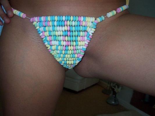 20P Amateur girlfriend suck and fuck with a candy thong