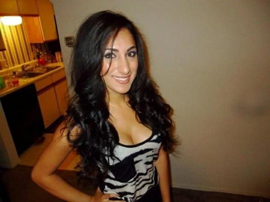 15P Real indian gfs are posing and naked gallery 52