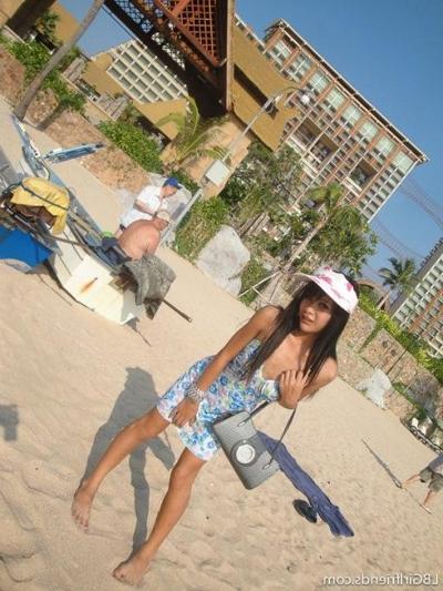 15P Sweet Amateur Ladyboy Girlfriend Flashing Her Tiny Tranny Penis