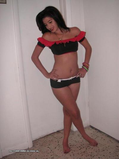 15P Black haired Latina hotties whores on cam