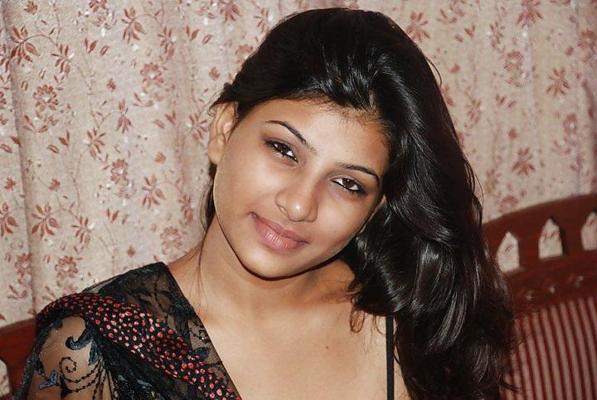 20P Fille indienne sexy