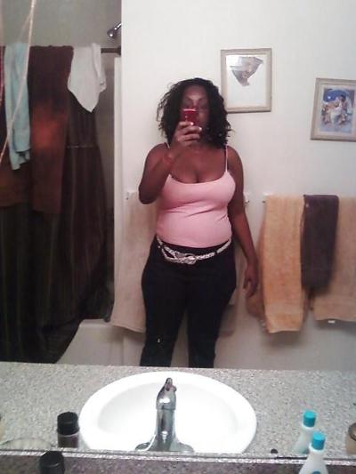 13P Mature Black milf self pics