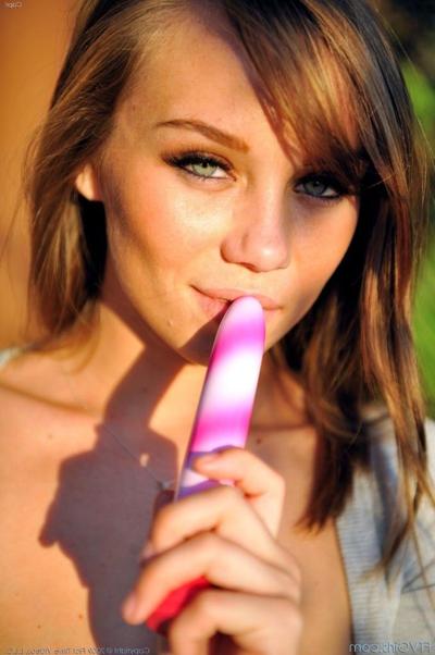 16P Angelic blonde babe with hot tits toying her pink clit to climax