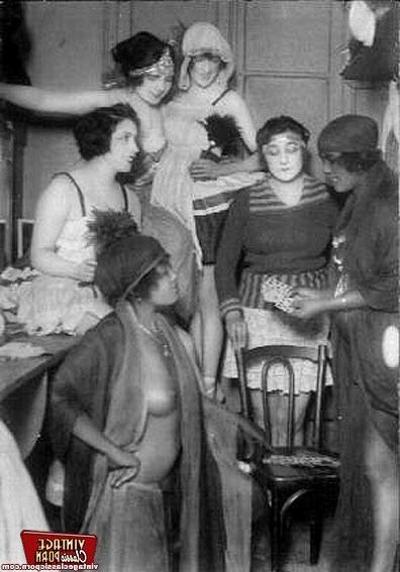 12P Several vintage ladies showing it all backstage
