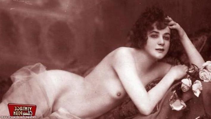 12P Hairy and vintage classic women old times pictures