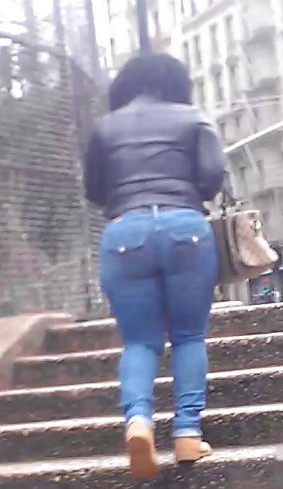 5P New York Big Thick Butts!