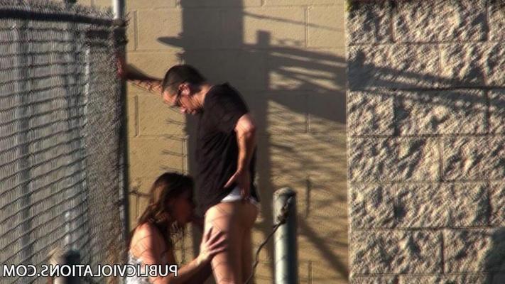 16P Horny babe caught having sex outdoors