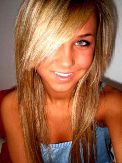 15P Emo amateur teen gfs teasing in panties
