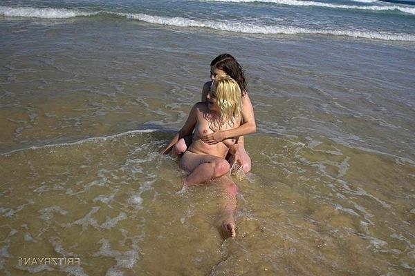 12P Teenie first time adult photo shoot