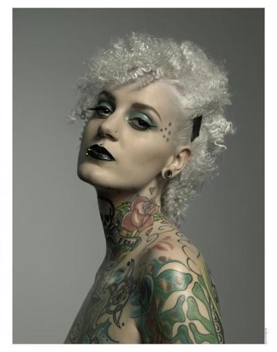11P Extreme tattoo and piercing