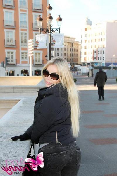 12P A Grande Ana Mancini em turnê pela Europa