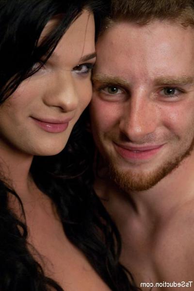 15P Britney Markham busty transsexual seduces a straight guy
