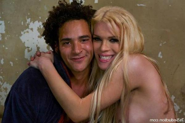 16P Blonde tranny dominatrix dominates dude