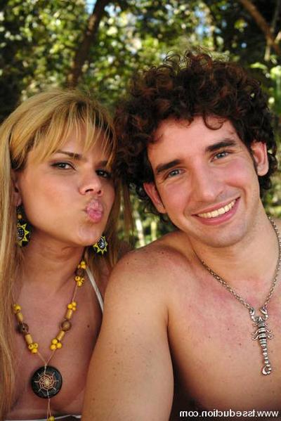15P Hilda Brazil fucking a guy in the Brazilian jungle