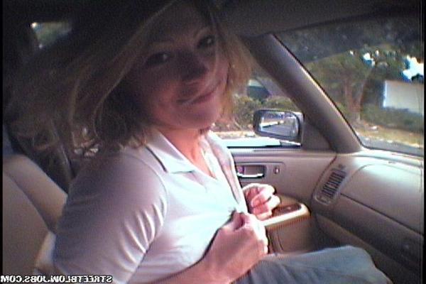 12P 12 pics and 1 movie of Kimberly from Street Blowjobs