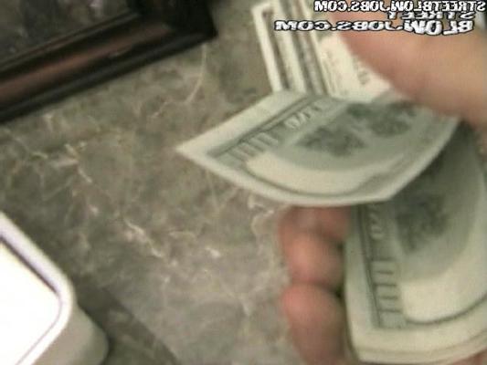 12P 12 pics and 1 movie of Angelique from Street Blowjobs