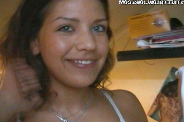 12P 12 pics and 1 movie of Gabrielle from Street Blowjobs