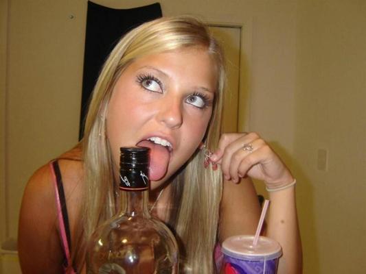 15P Amateur tiny teen sucking and screwing deep in many poses