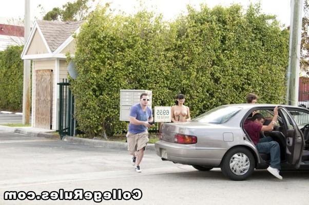 16P Check out this amazing sick ass miami college dorm party
