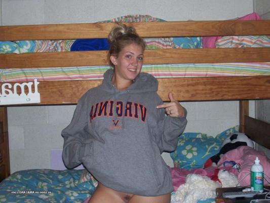 15P Adorable amateur college teen girlfriends tease in homemade pix